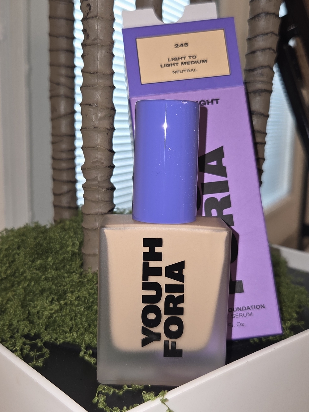Youthforia Date Night Skin Tint Serum Foundation 245 Light-Medium Neutral